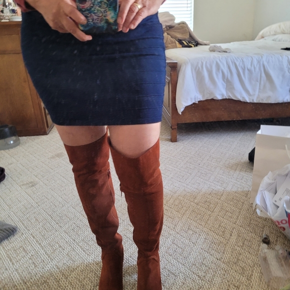 Boots - Picture 7 of 10